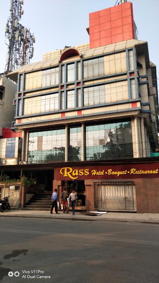 Rass Hotel Kānpur Exterior foto