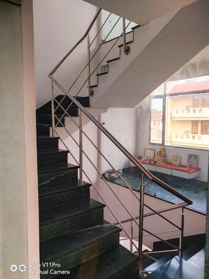 Rass Hotel Kānpur Exterior foto