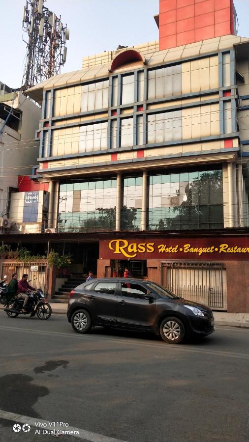 Rass Hotel Kānpur Exterior foto